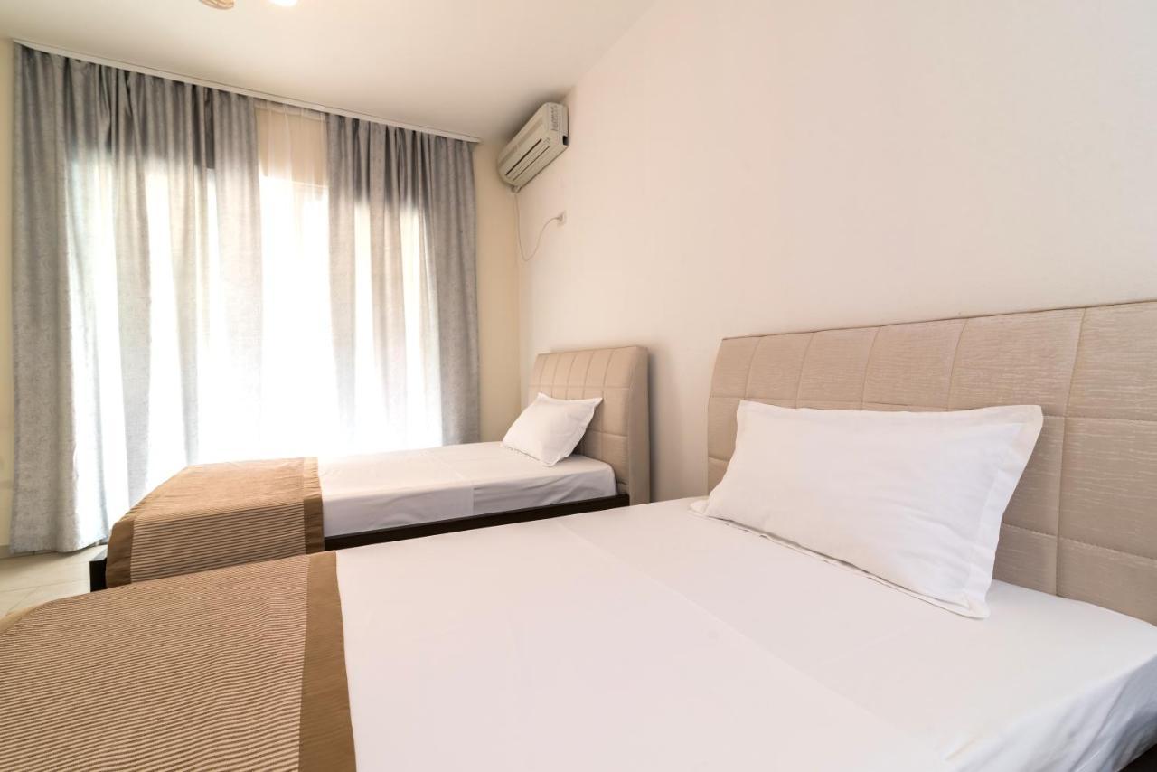 Rafaelo Resort Shëngjin Buitenkant foto